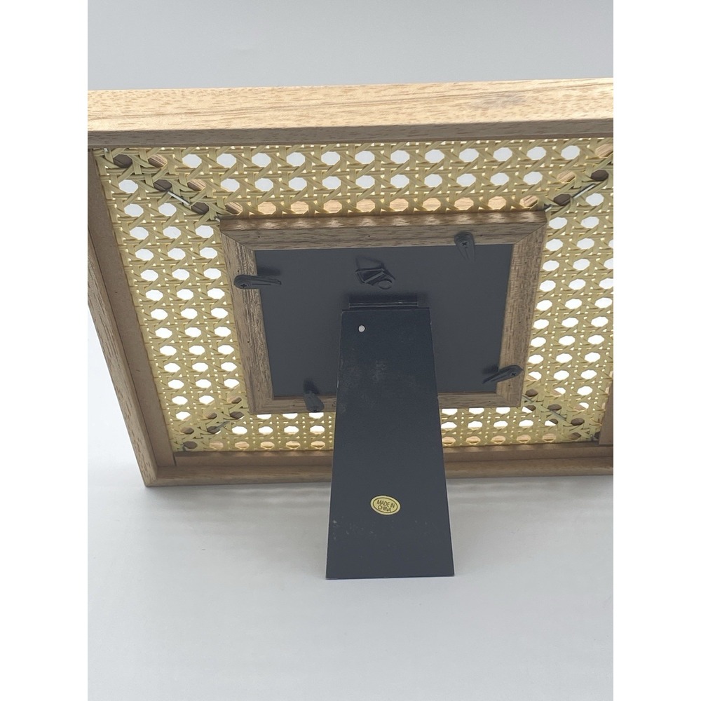 Tommy Bahama Cane Rattan Wood Caning Square Picture Frame Photo 4x4 / 9x9 - Picture 9 of 10